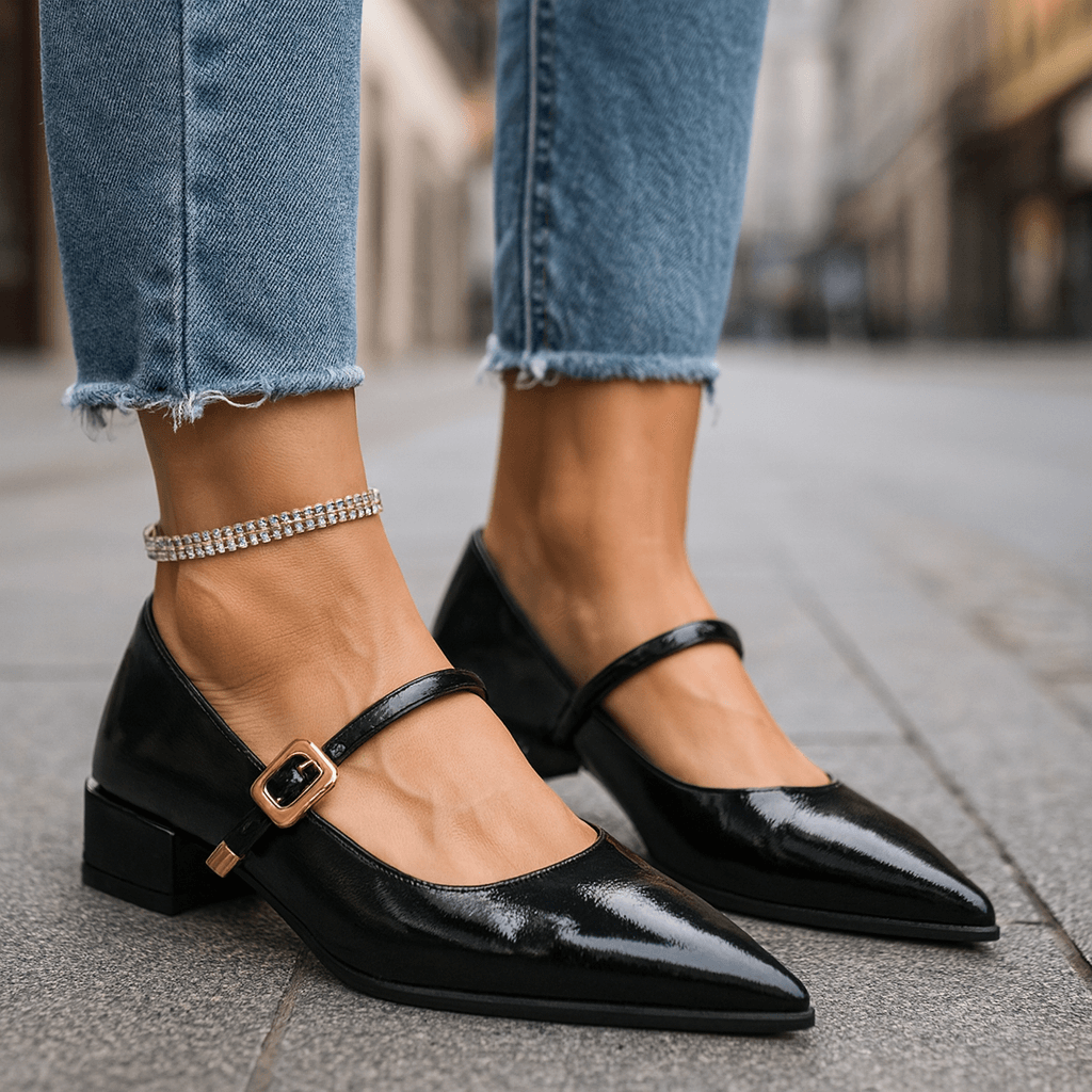 Black / 44