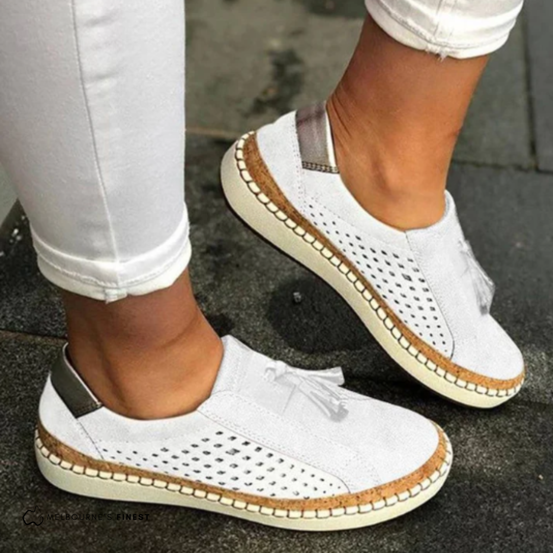 White / 43