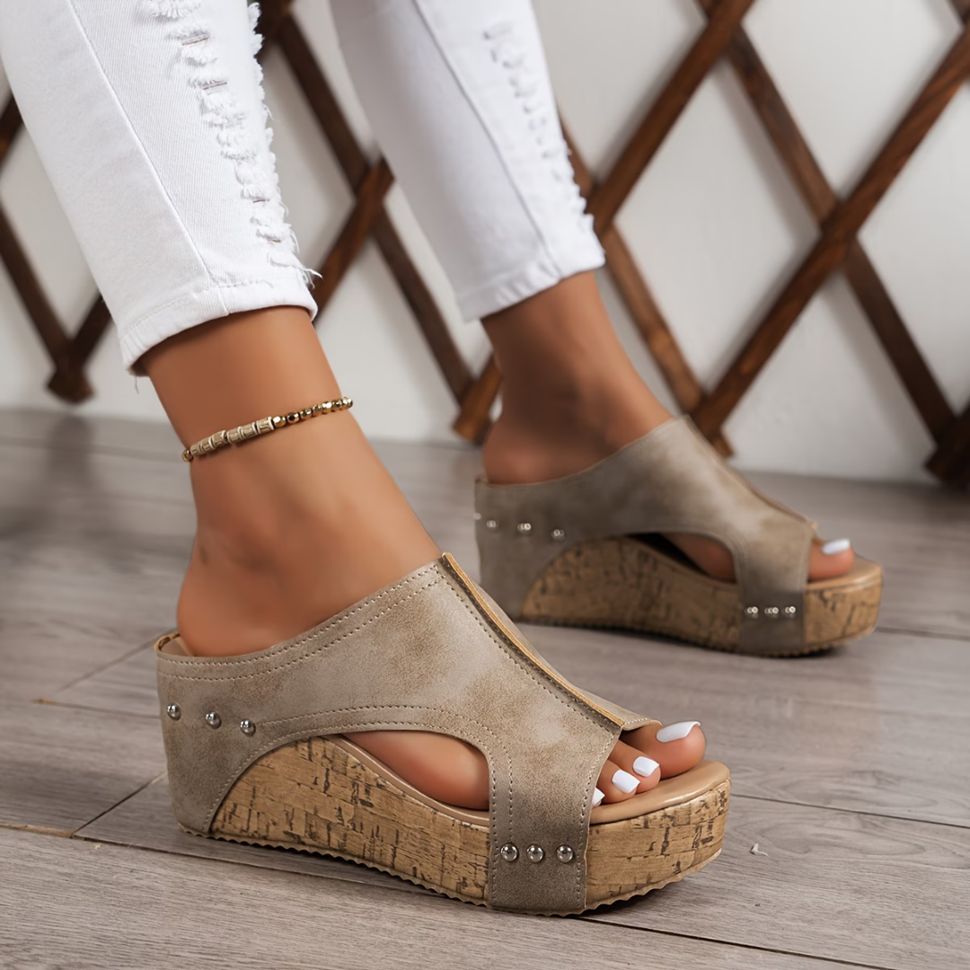 Beige / 10