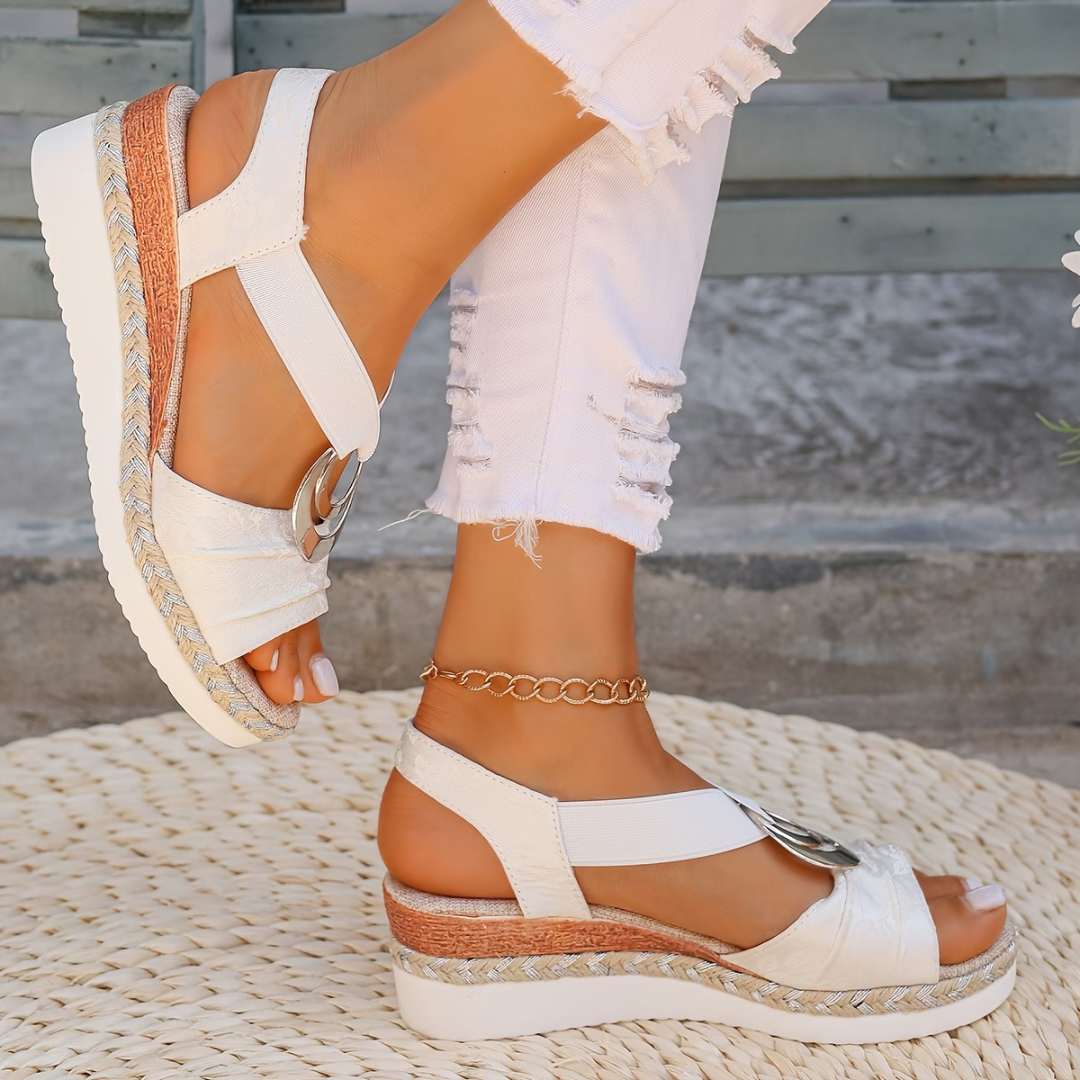White / 10